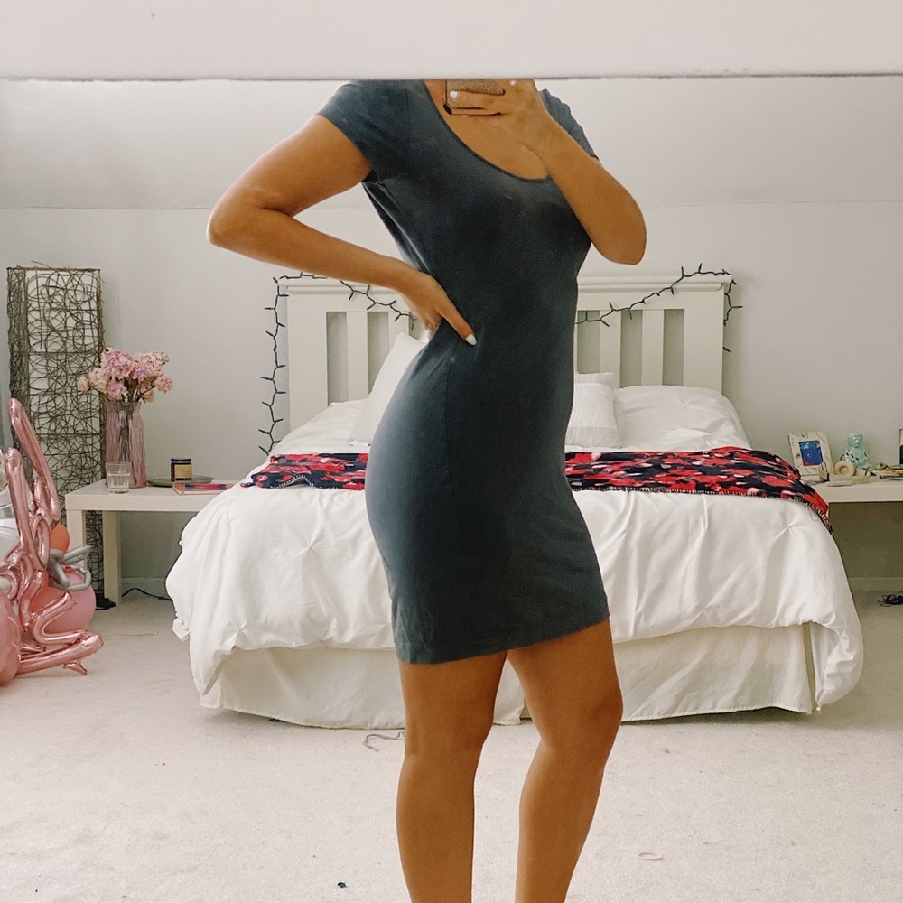 Bundle of 2 H&M dresses